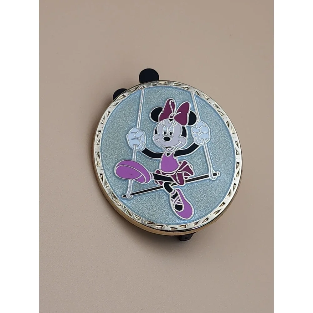 DISNEY‎ Mickey's Circus Minnie Mouse Trapeze Pin Limited Edition Only 250 Made